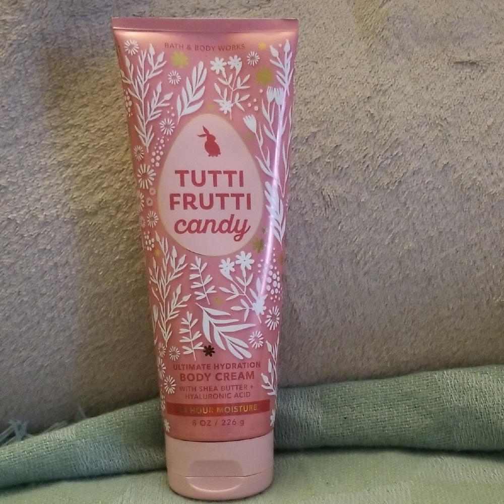 Bath & Body Works Tutti Frutti Candy Body Cream - Pink and White